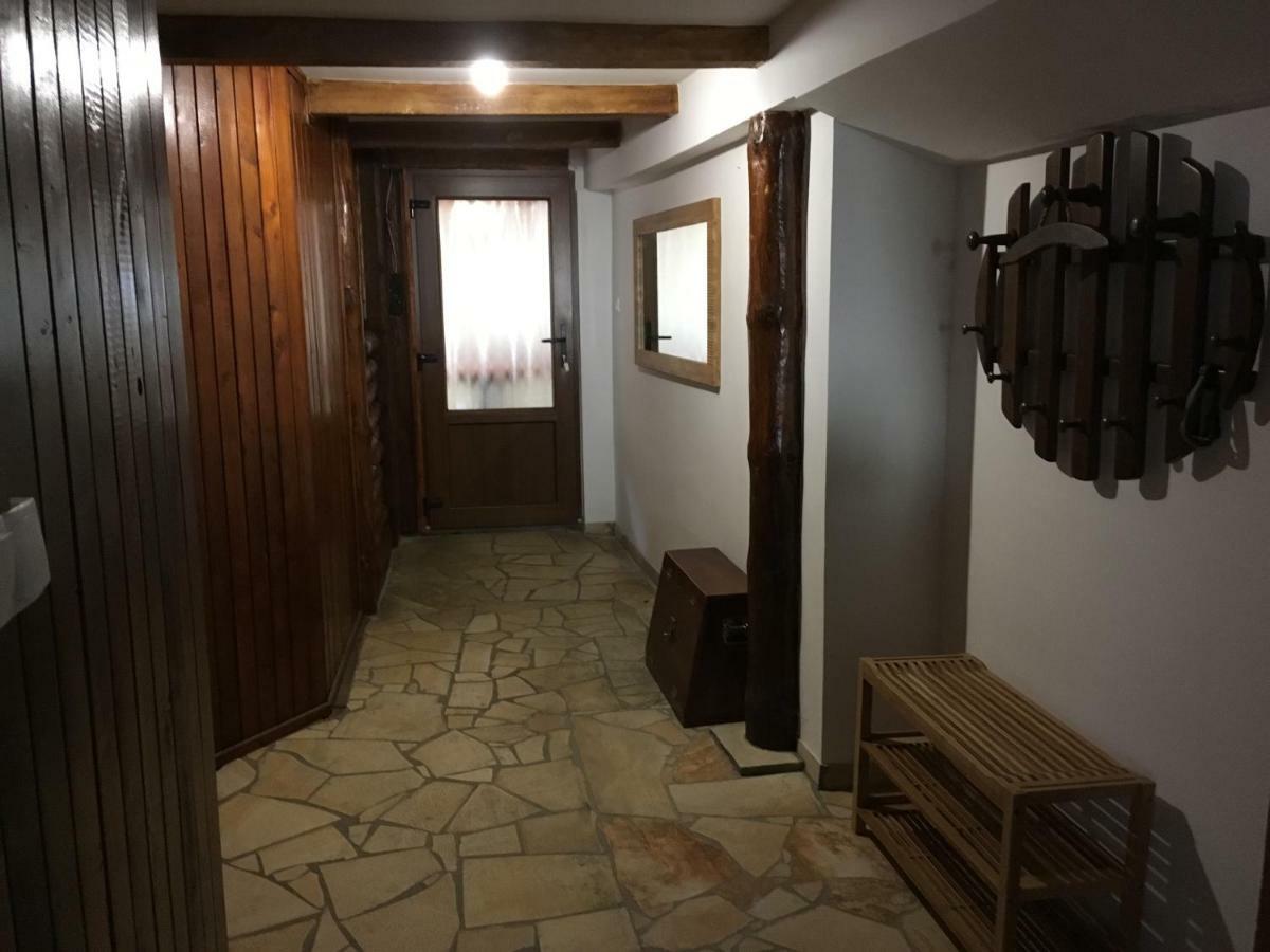 Balatonkenesei Nadfedeles Lovas Vendeghaz Villa ภายนอก รูปภาพ
