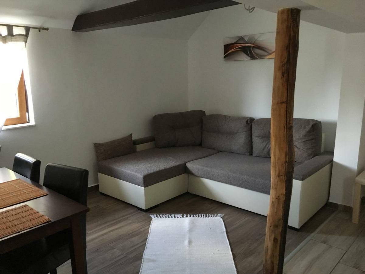 Balatonkenesei Nadfedeles Lovas Vendeghaz Villa ภายนอก รูปภาพ